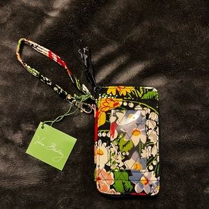 NWT Vera Bradley Poppy Fields All In One Wristlet